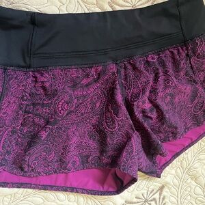Lululemon Run Times Shorts Size 6 ~ Magenta Paisley Running Shorts